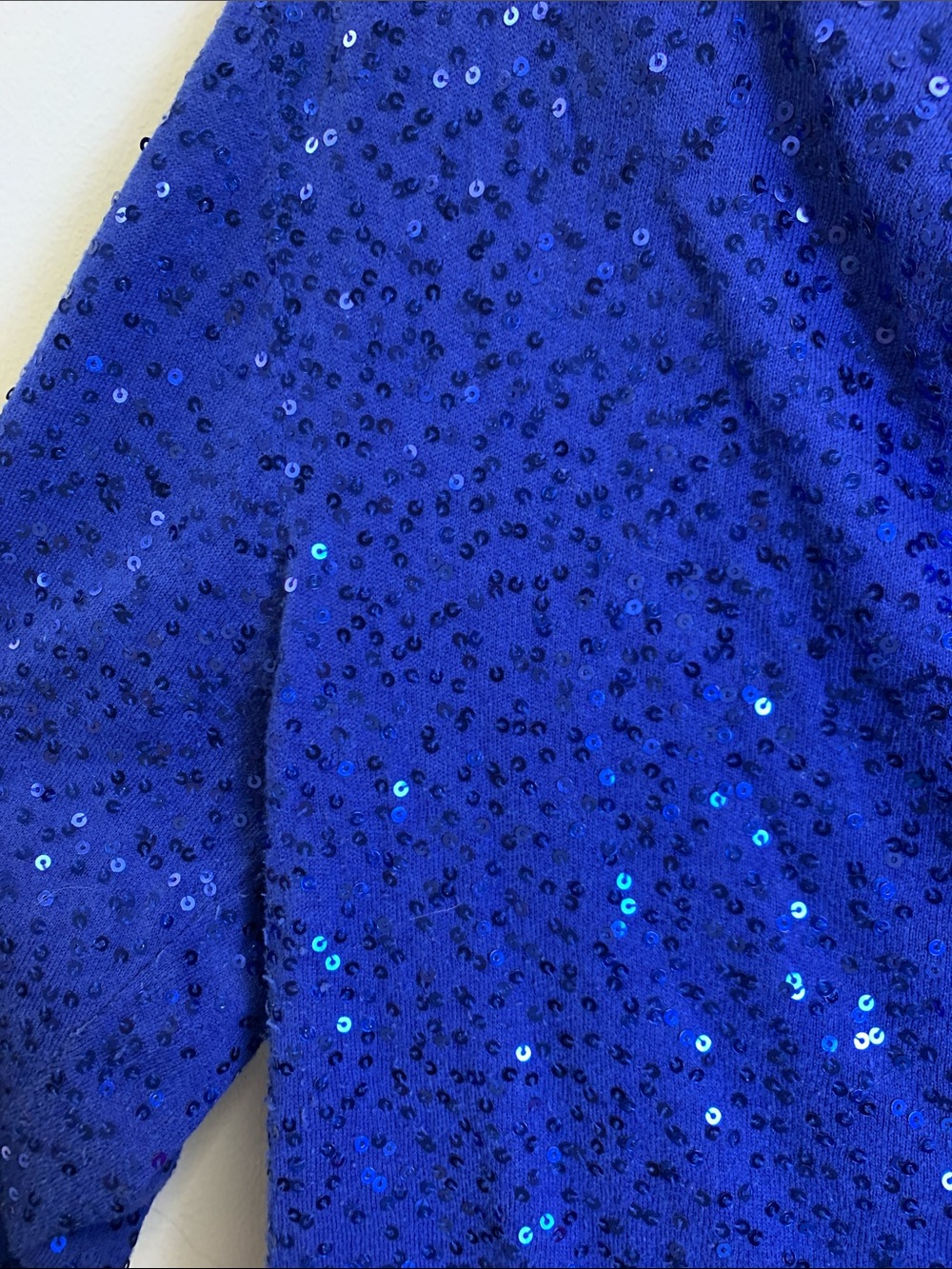 Roz & Ali Royal Blue Knit Top with Tag Detail - Picture 4 of 6